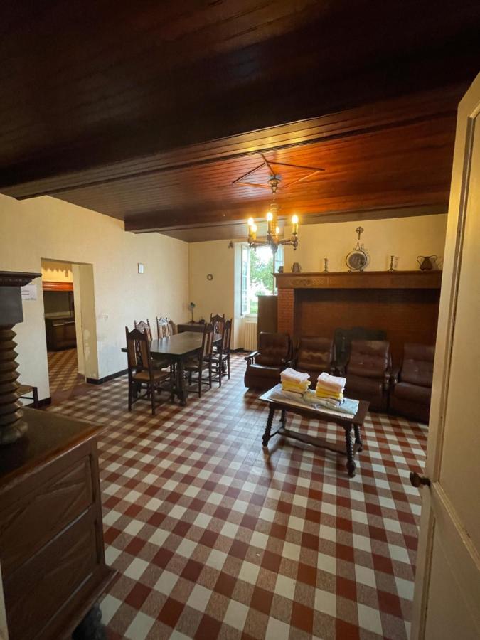 Maison De Maitre La Roseraie Avec Parc Arbore Bougarber Екстериор снимка